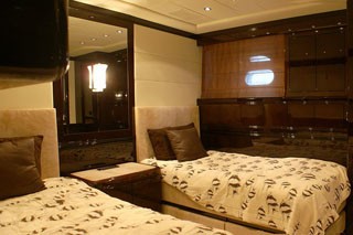 Twin Bed Cabin On Yacht VOYAGE