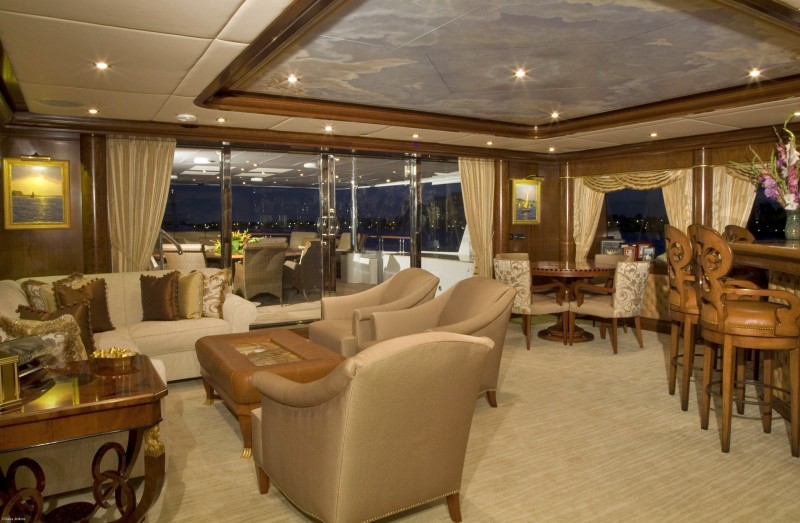 Sky-lounge Aspect Aft On Board Yacht BIG ZIP