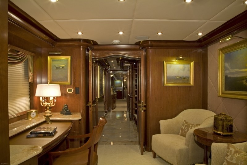Personal Study To Main Master Suite On Board Yacht BIG ZIP