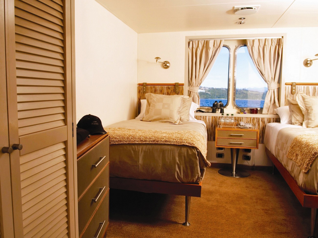 Twin Bed Cabin On Board Yacht ATMOSPHERE