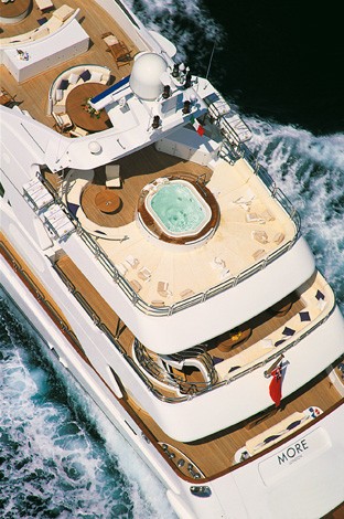 Jacuzzi Pool: Yacht MORE's Cruising Captured