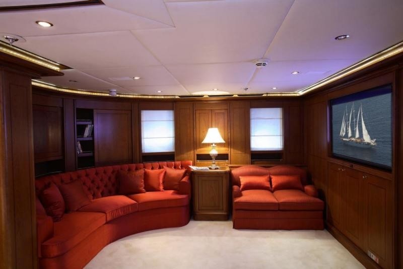 Main Master Suite On Board Yacht MONTIGNE