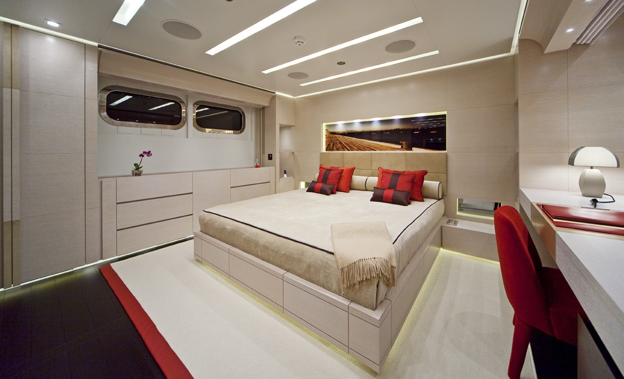 Red Guest's Cabin On Yacht BARAKA