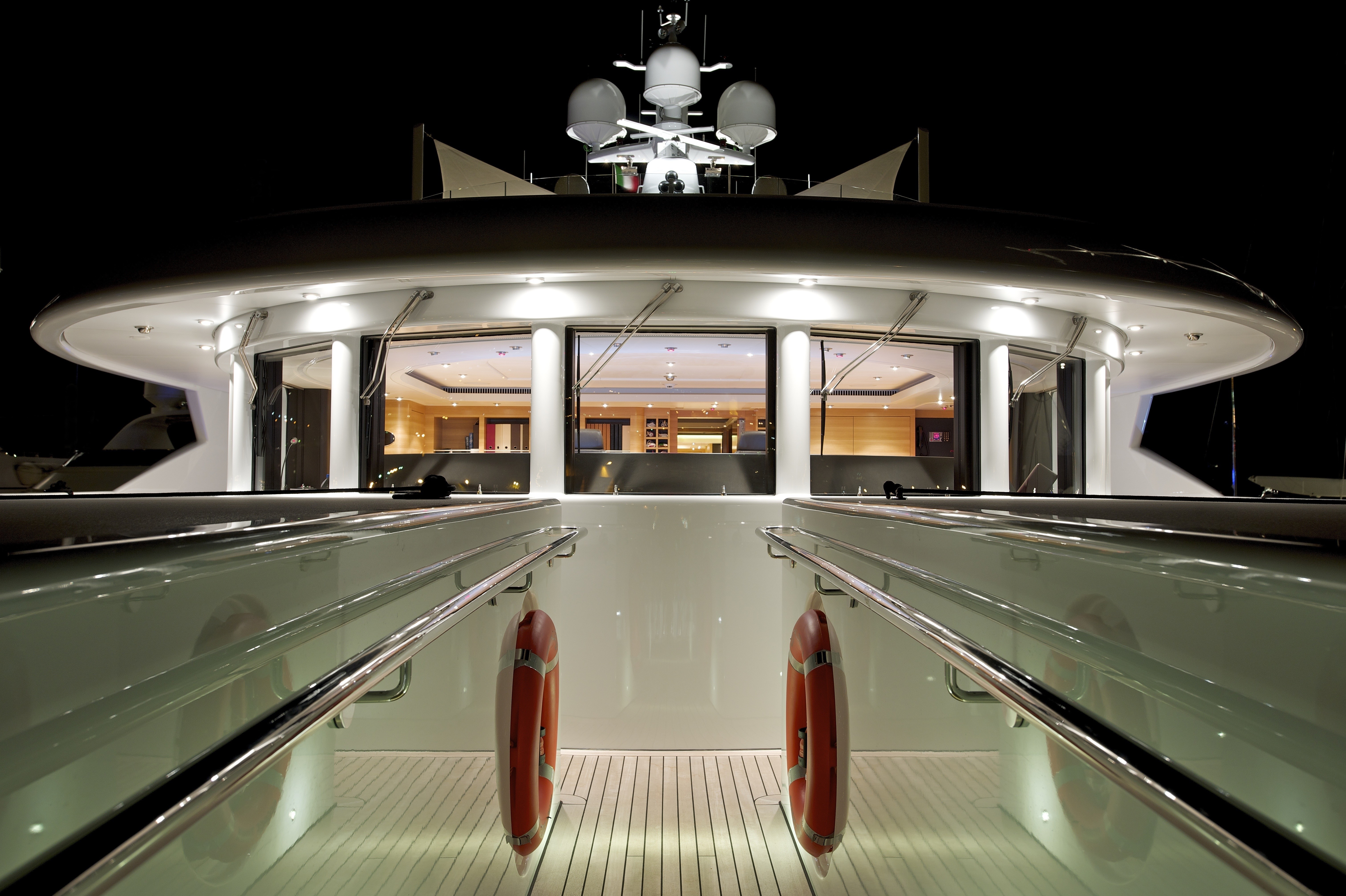 The 60m Yacht CAIPIRINHA