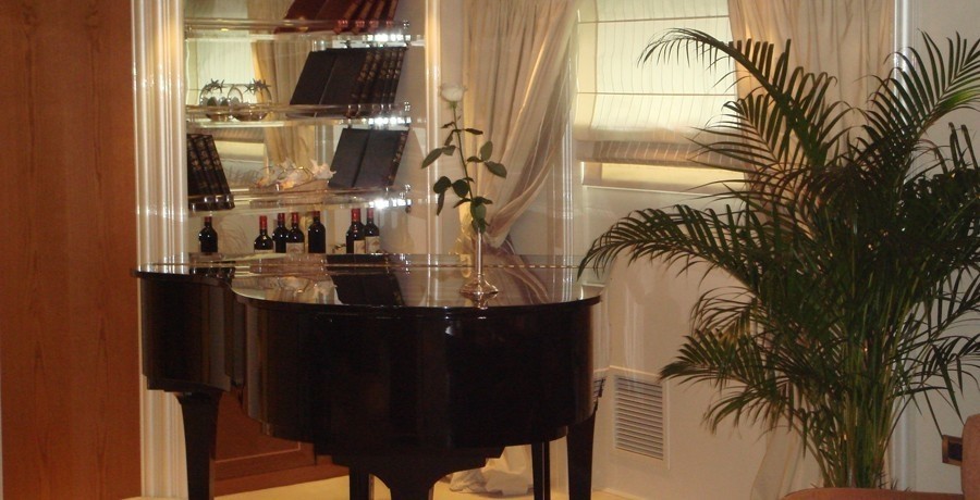 Music Piano: Yacht ELEGANT 007's Premier Saloon Photograph
