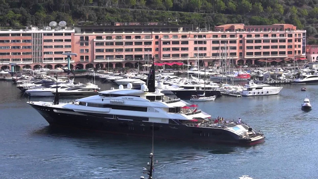 ALFA-NERO Entering Port Of Monaco
