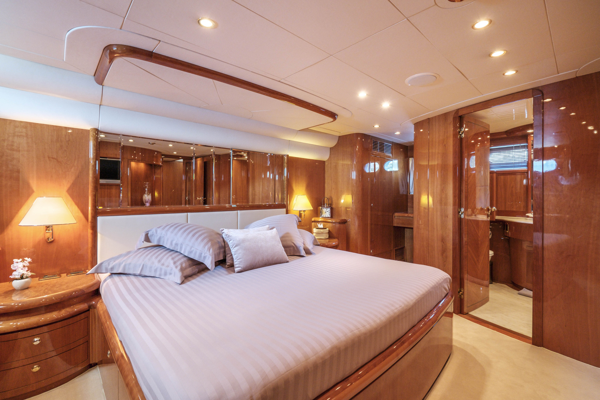 Motor Yacht BEIJA FLORE - VIP Cabin