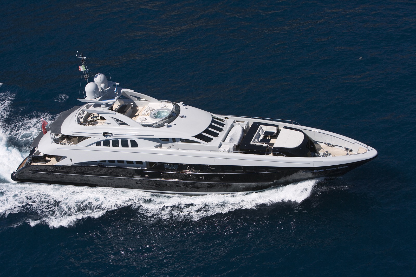 Yacht BLISS By Heesen - Profile Underway From Above