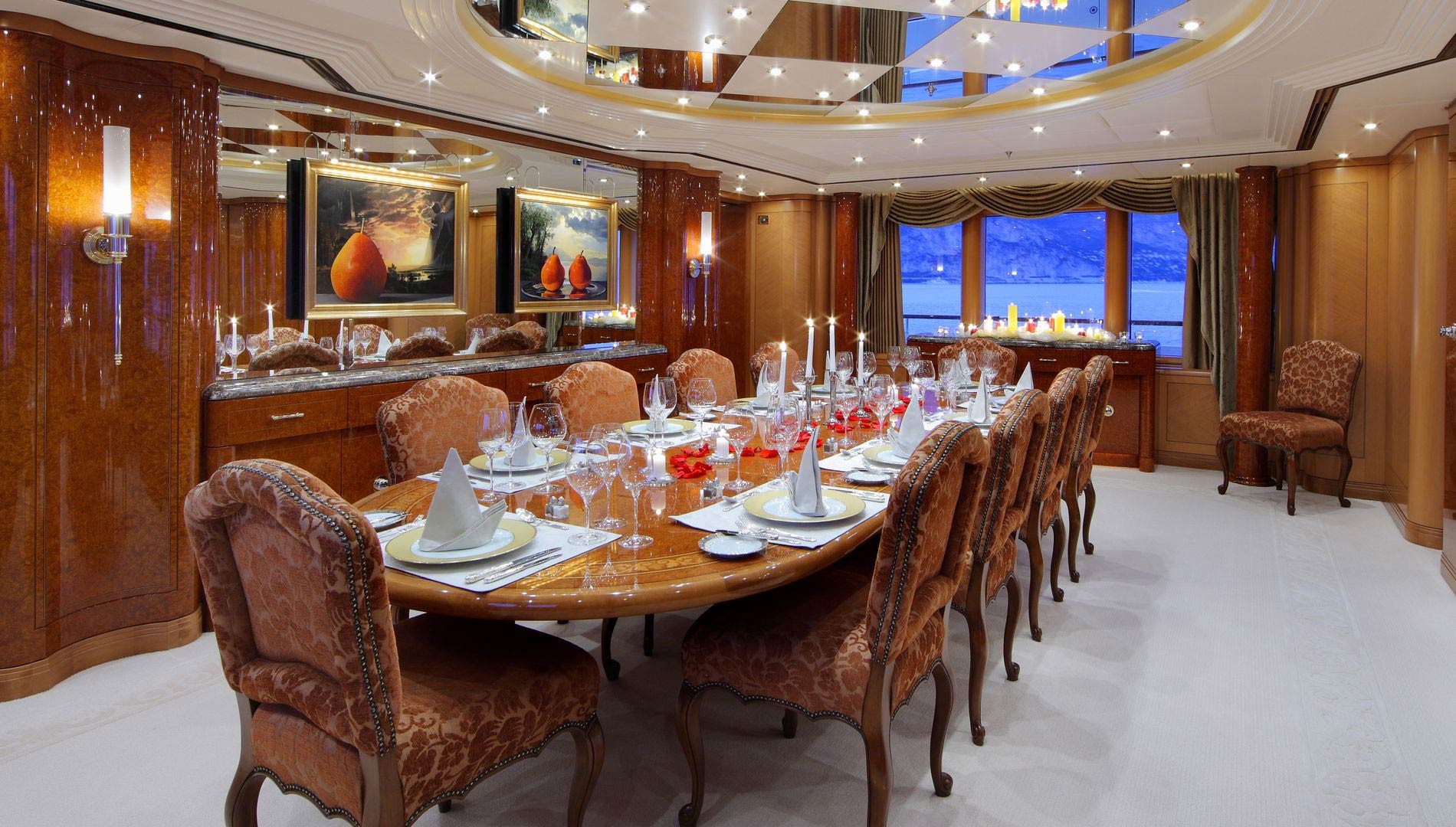 Yacht CAPRI By Lurssen - Dining 