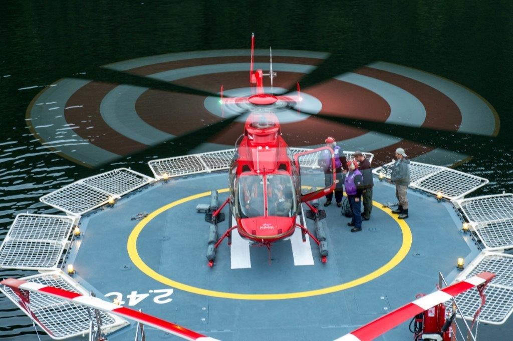 Aft Deck Helicopter