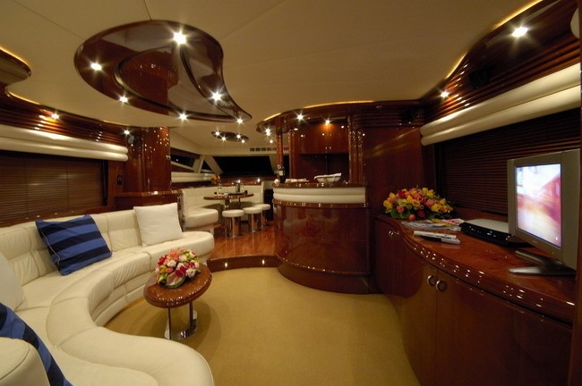 The 20m Yacht LADY ISABEL