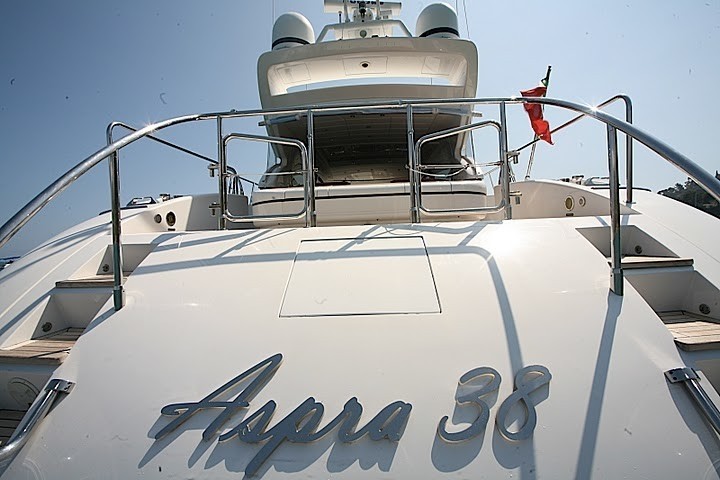 The 22m Yacht ASPRA 38