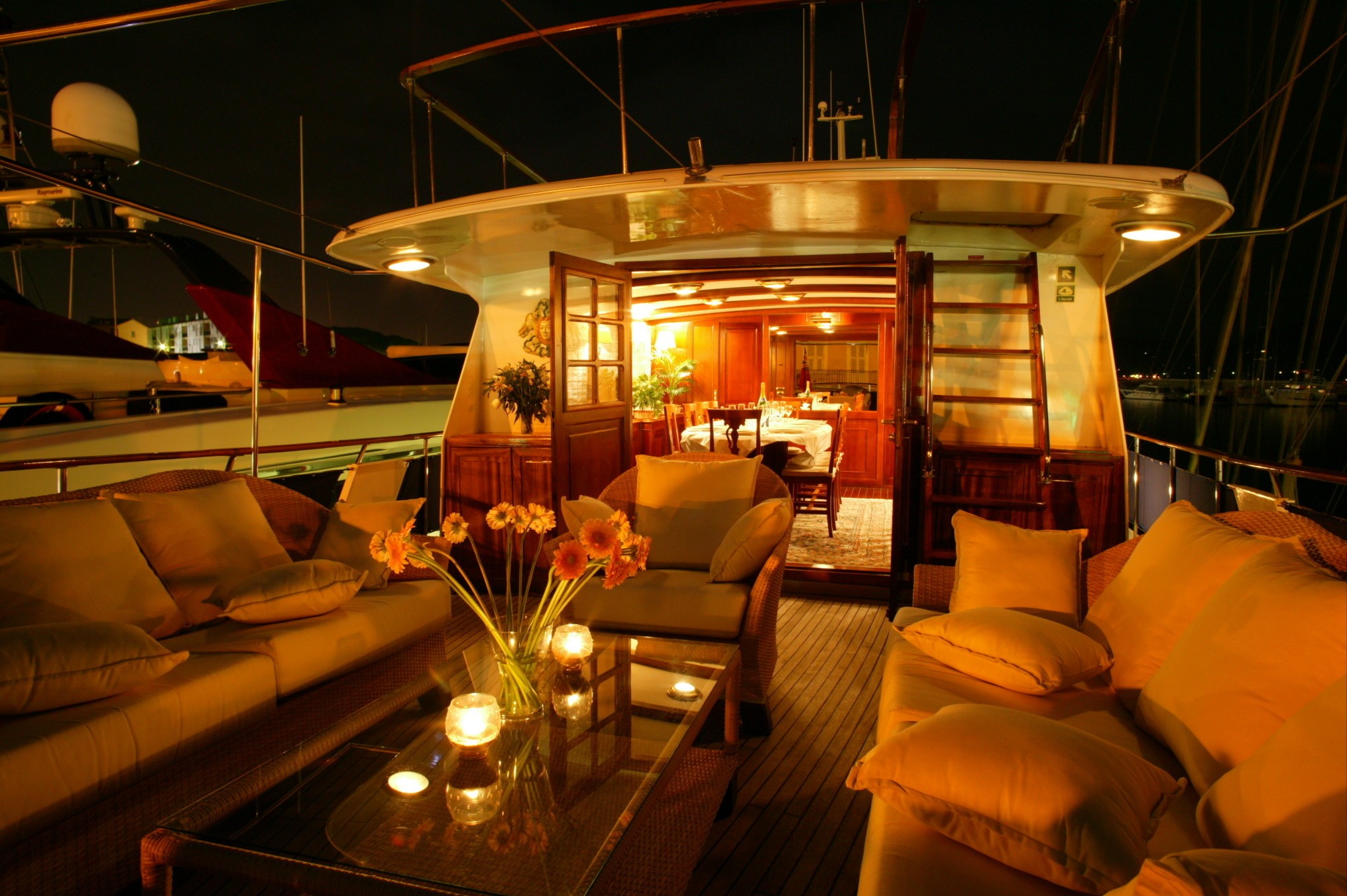 The 30m Yacht LE KIR ROYAL