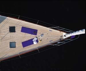 The 30m Yacht WAVELENGTH