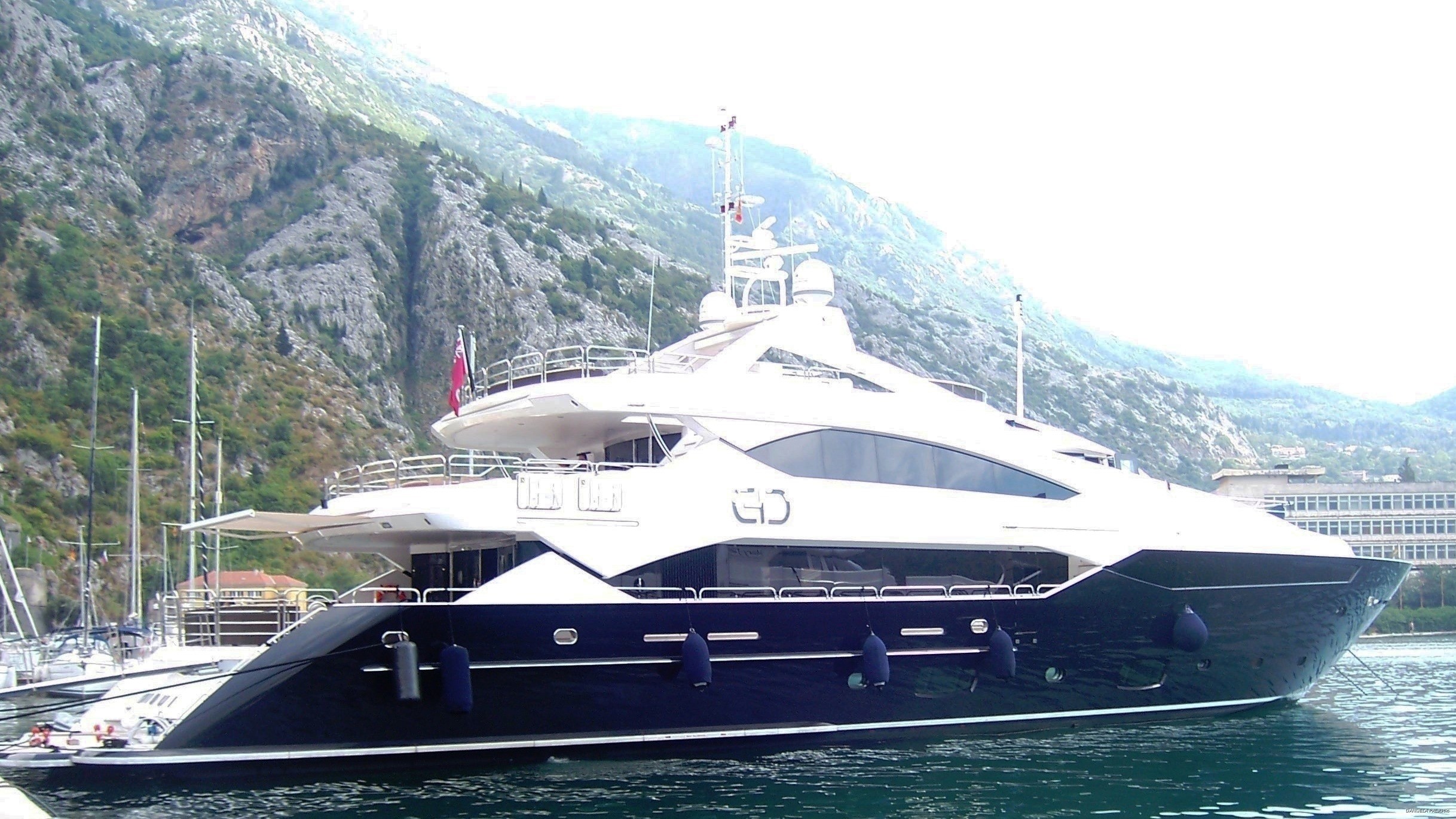 The 40m Yacht CHIQUI