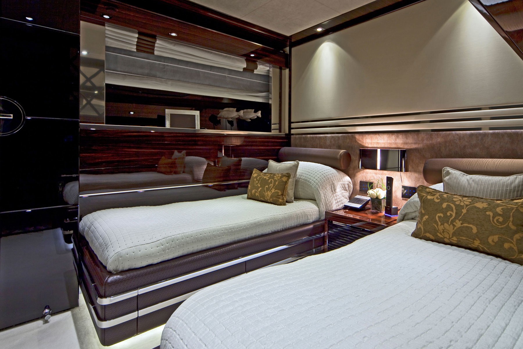 Profile: Yacht MANIFIQ's Twin Bed Cabin Pictured