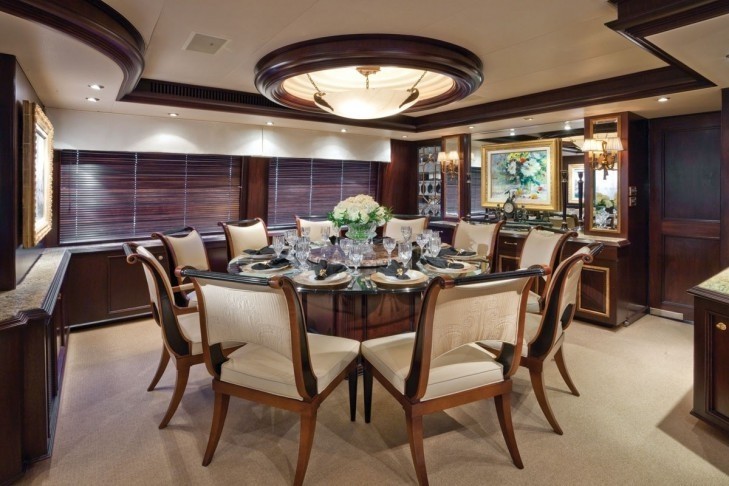 Eating/dining Area Aboard Yacht SEA DREAMS