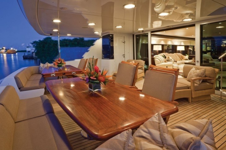 External Eating/dining Furniture Aboard Yacht SEA DREAMS