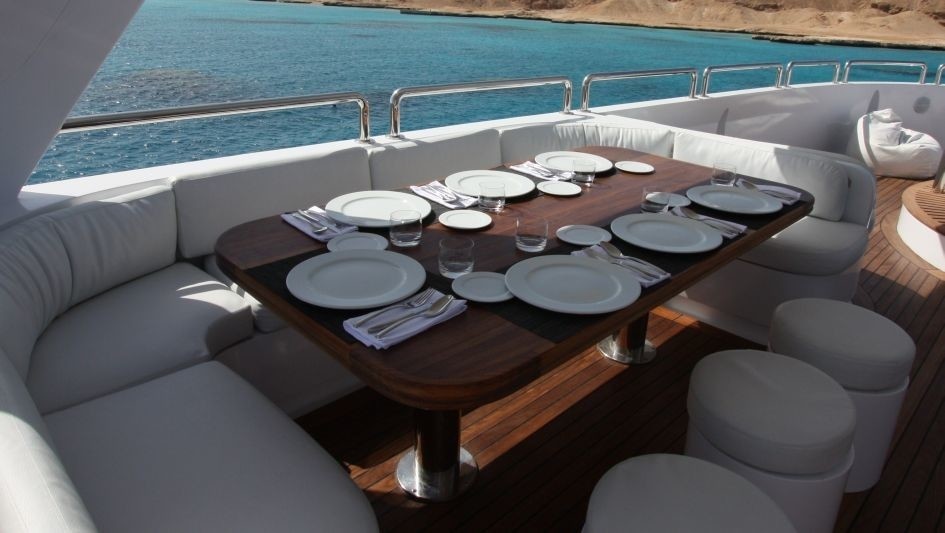 External Eating/dining On Yacht SEVEN SPICES