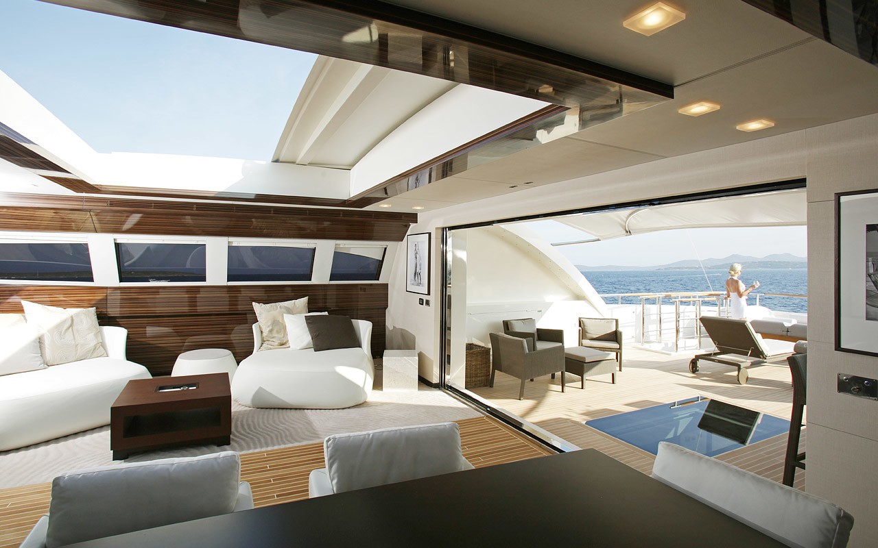 Sky-lounge Aboard Yacht TATII