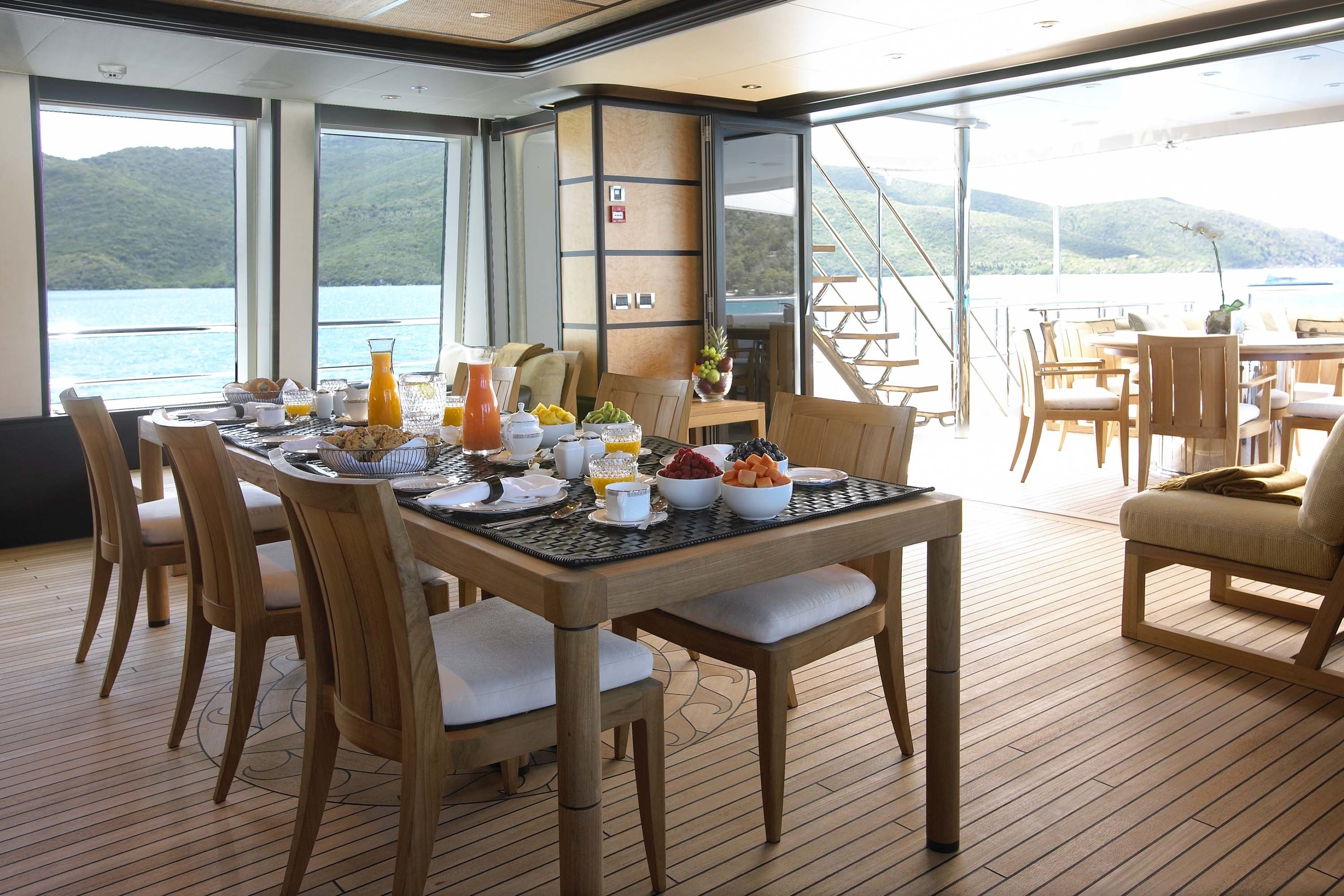 Eating/dining Saloon On Yacht HARLE