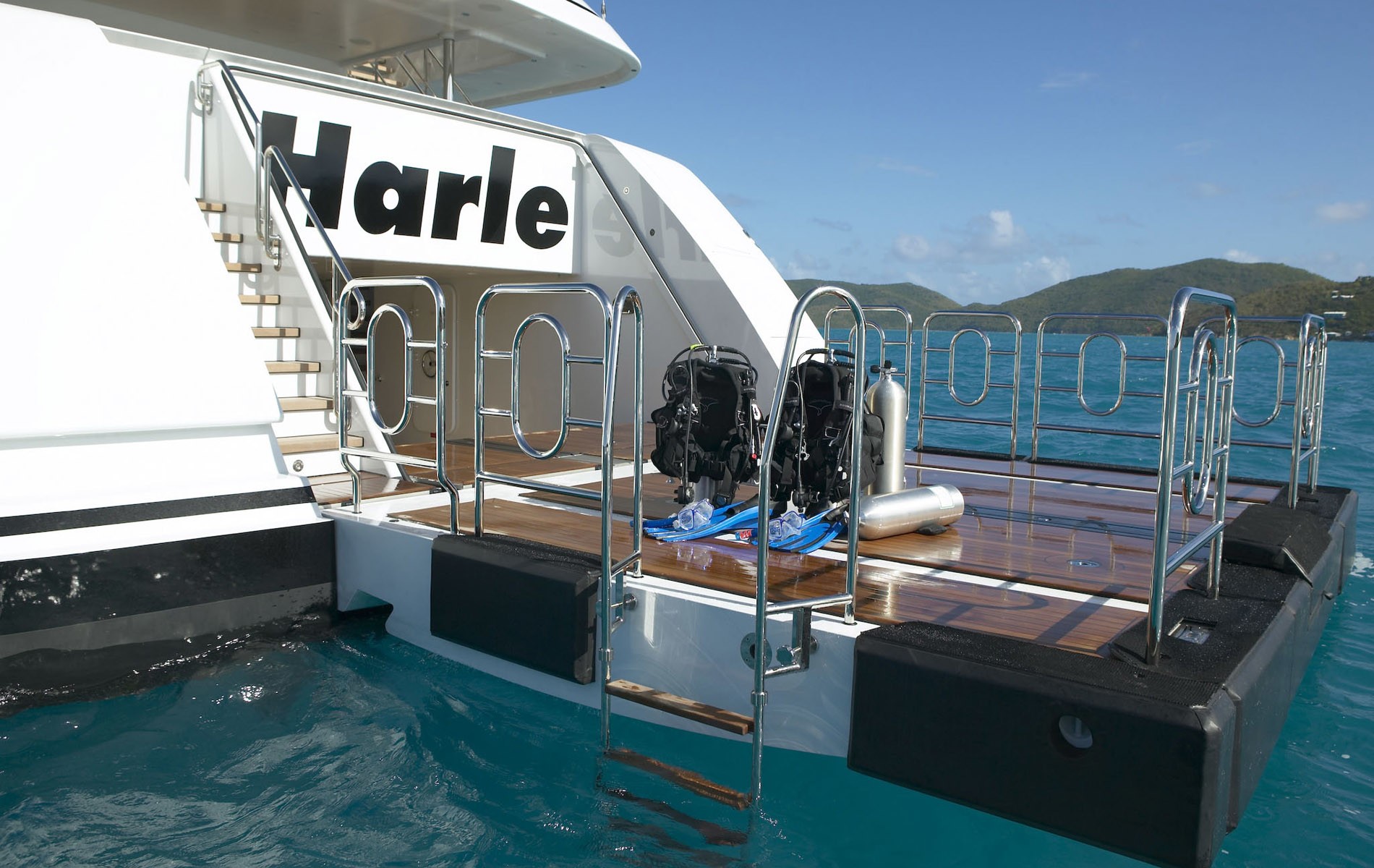 Swimming Platform And Beach Beachclub Aboard Yacht HARLE