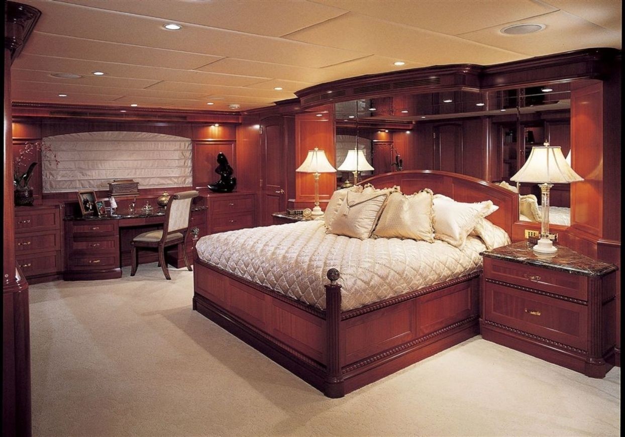 Main Master Cabin On Board Yacht ATTITUDE