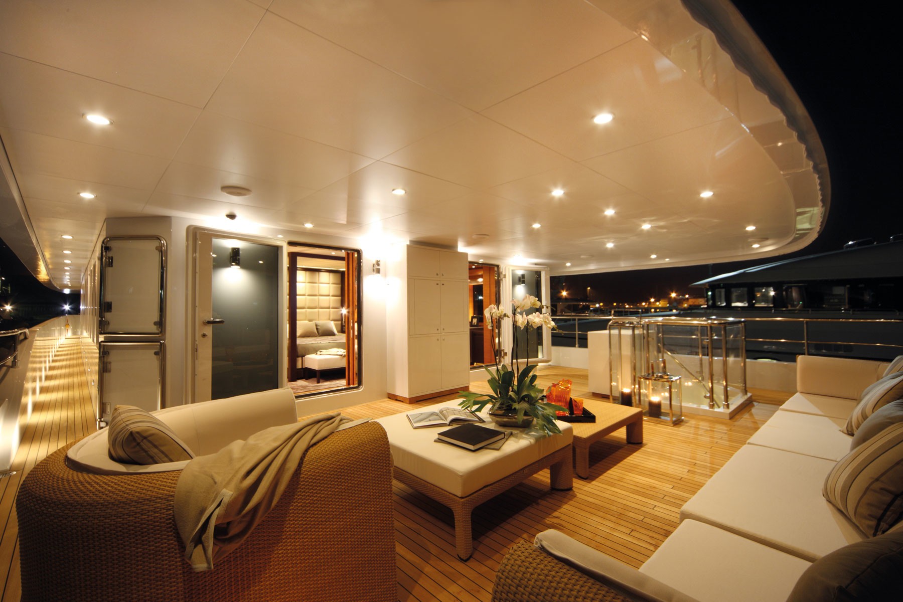 Main Master Personal Zone Aboard Yacht ZALIV III