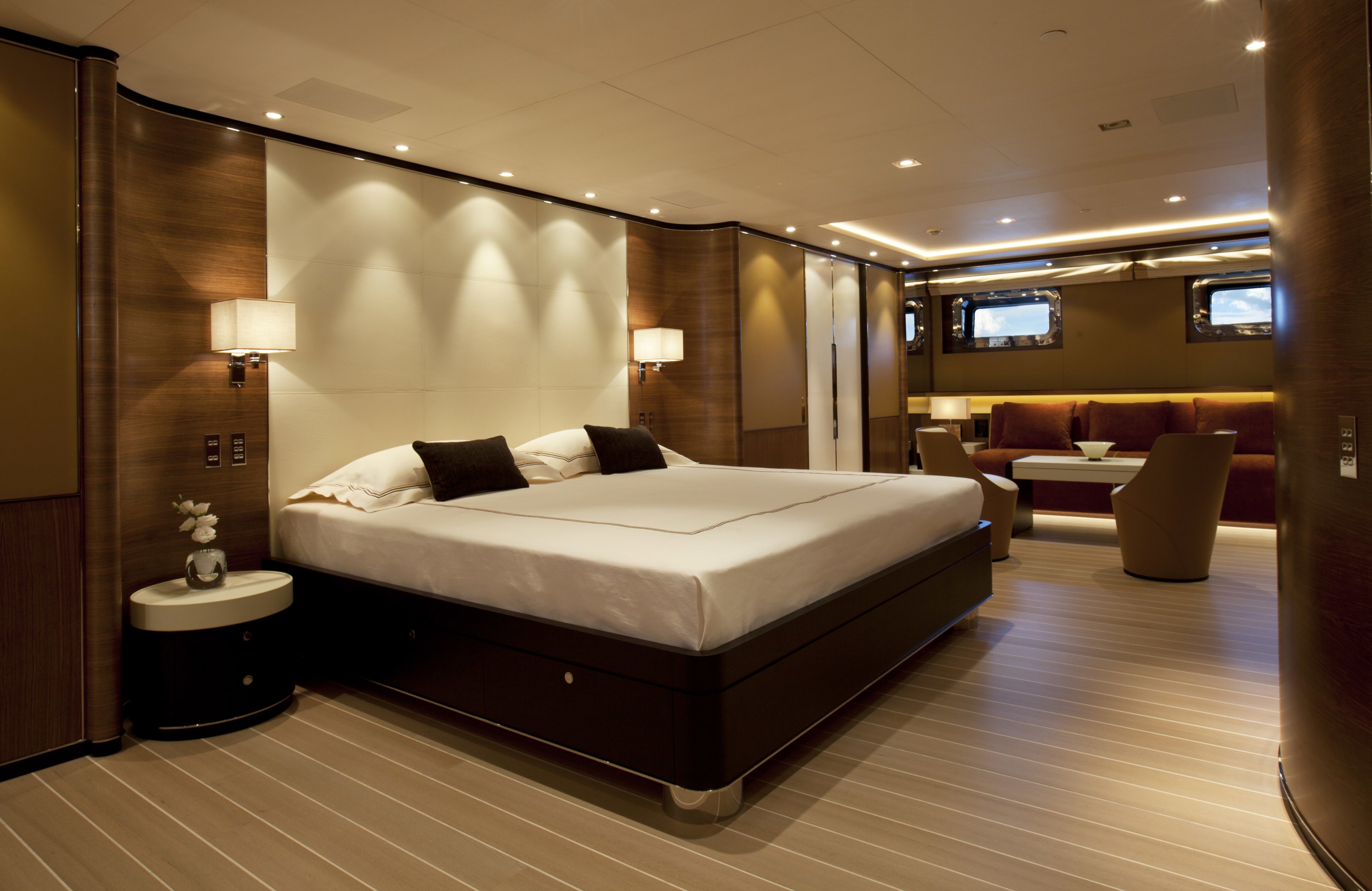 Main Master Cabin With Sitting On Yacht FIDELIS