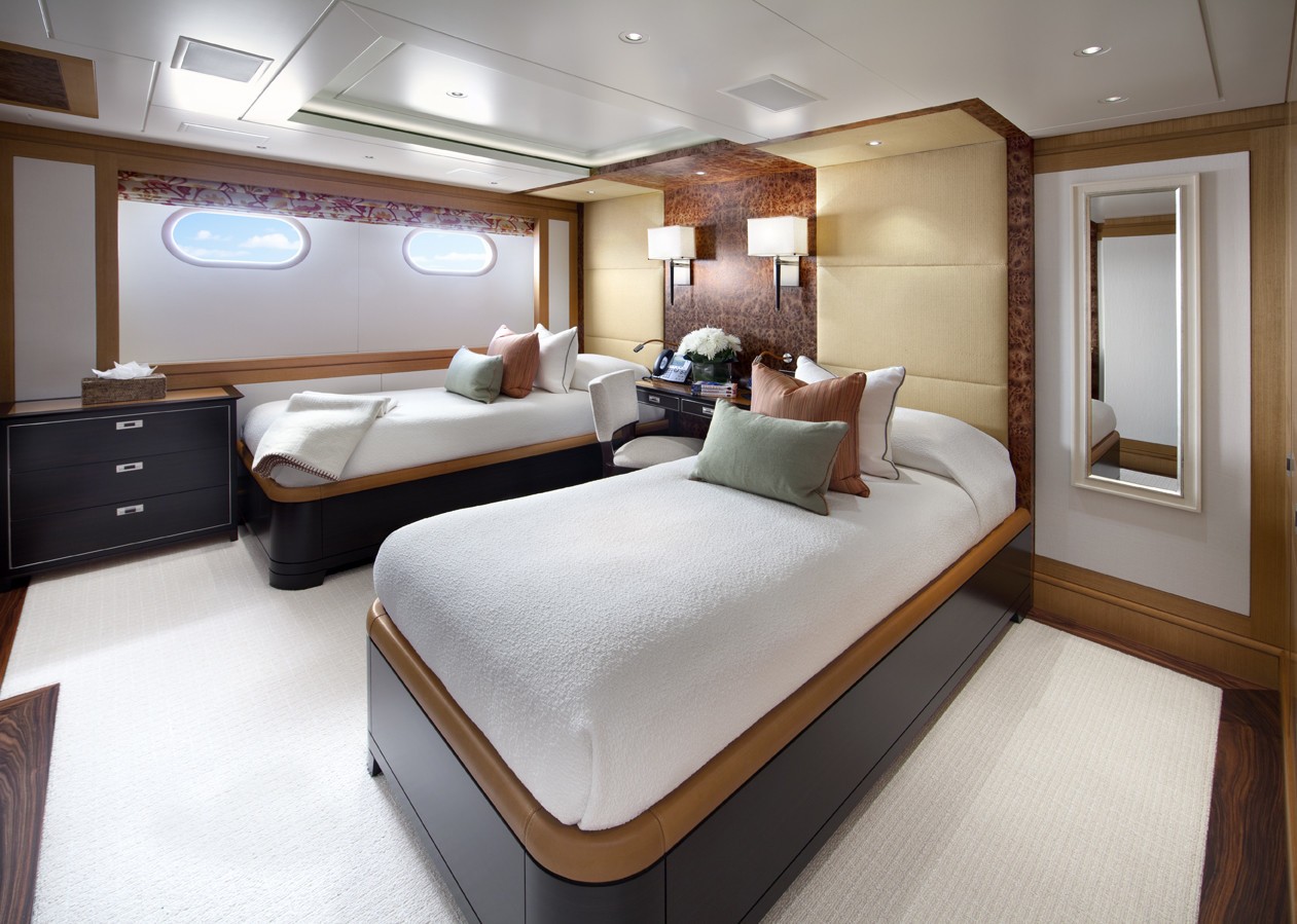 Twin Bed Cabin On Yacht LADY BRITT
