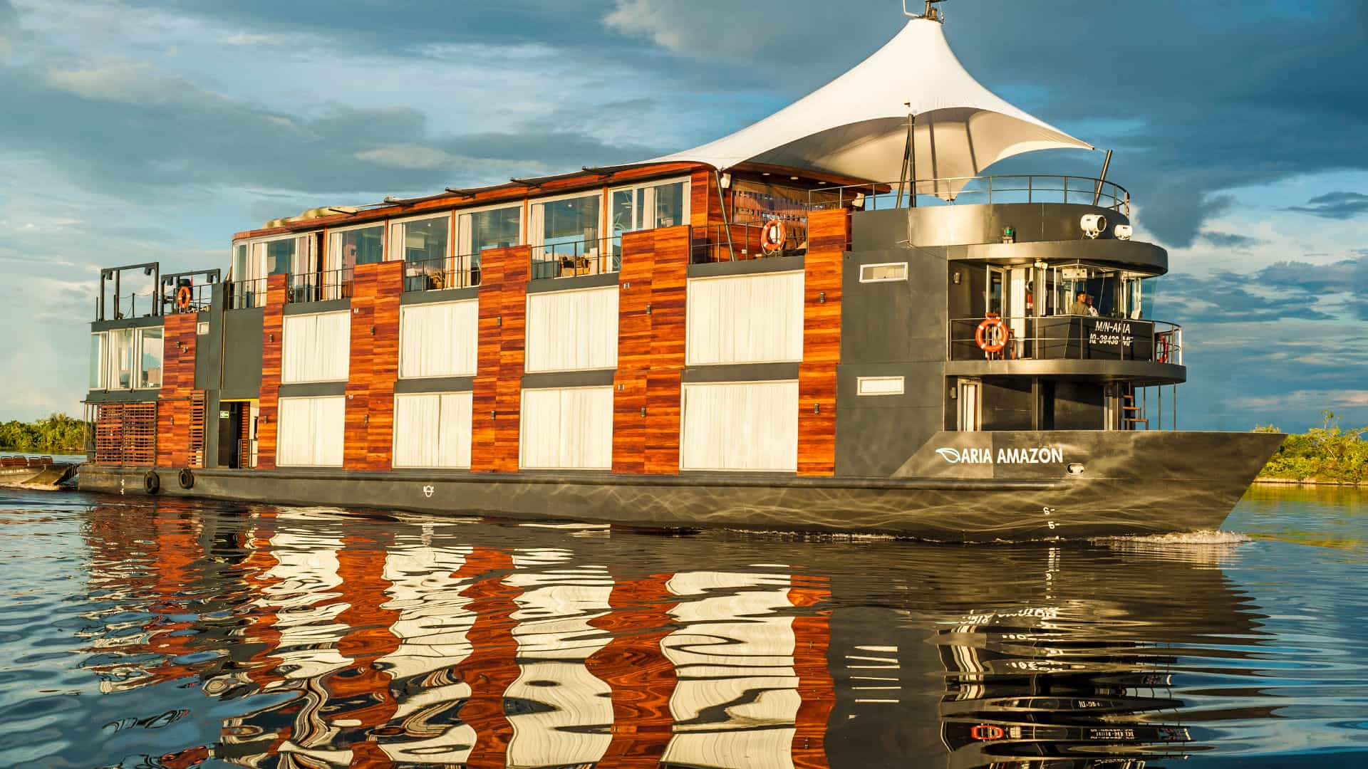 ARIA AMAZON River Cruise Luxury Charter