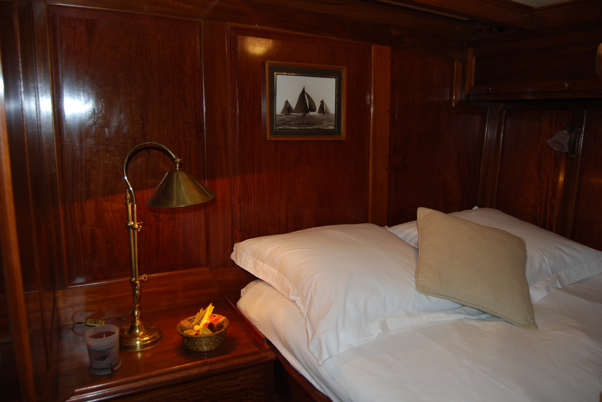 Fife Yacht MOONBEAM IV - Guest Cabin  