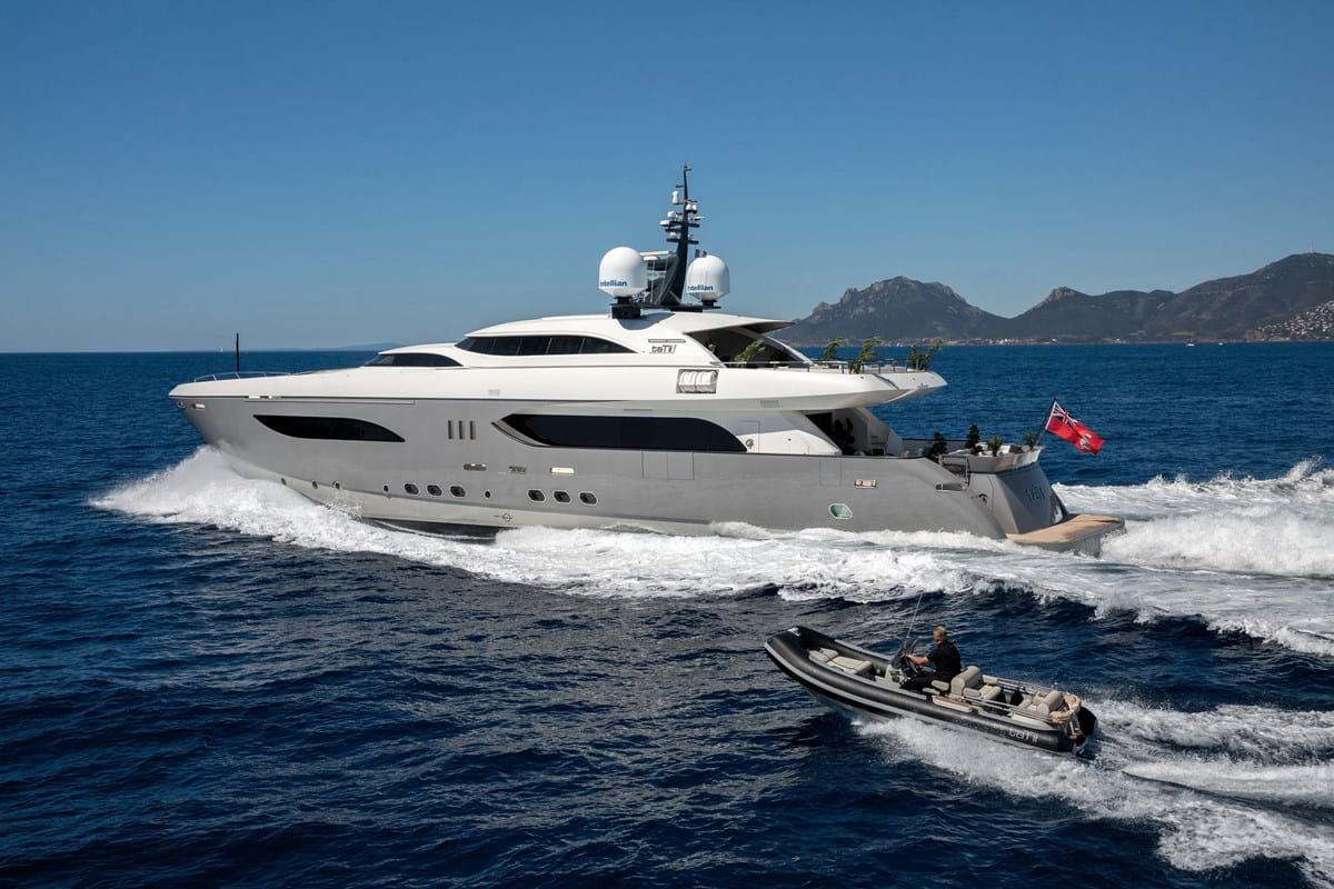 Motor Yacht GEMS II