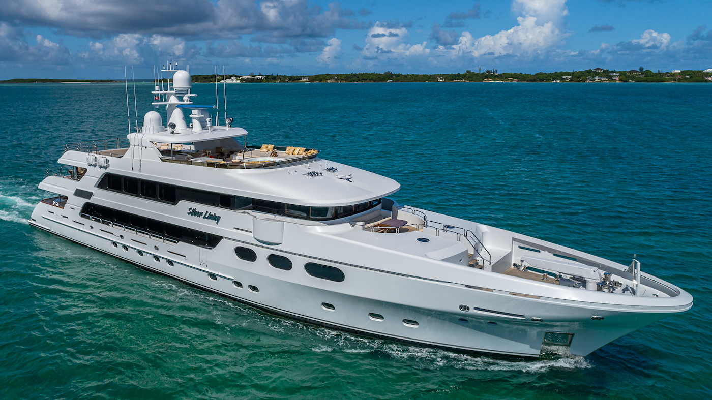 Luxury Yacht SILVER LINING