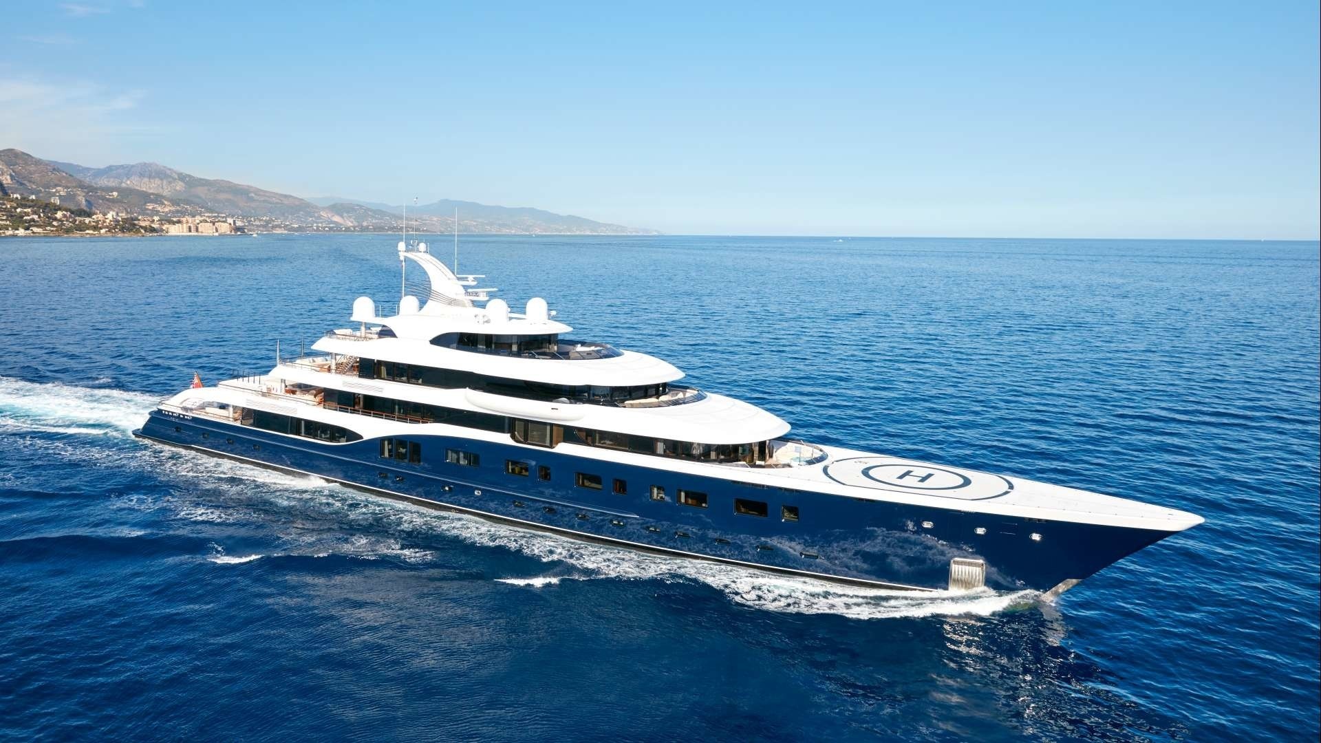 Superyacht Symphony in the Caribbean