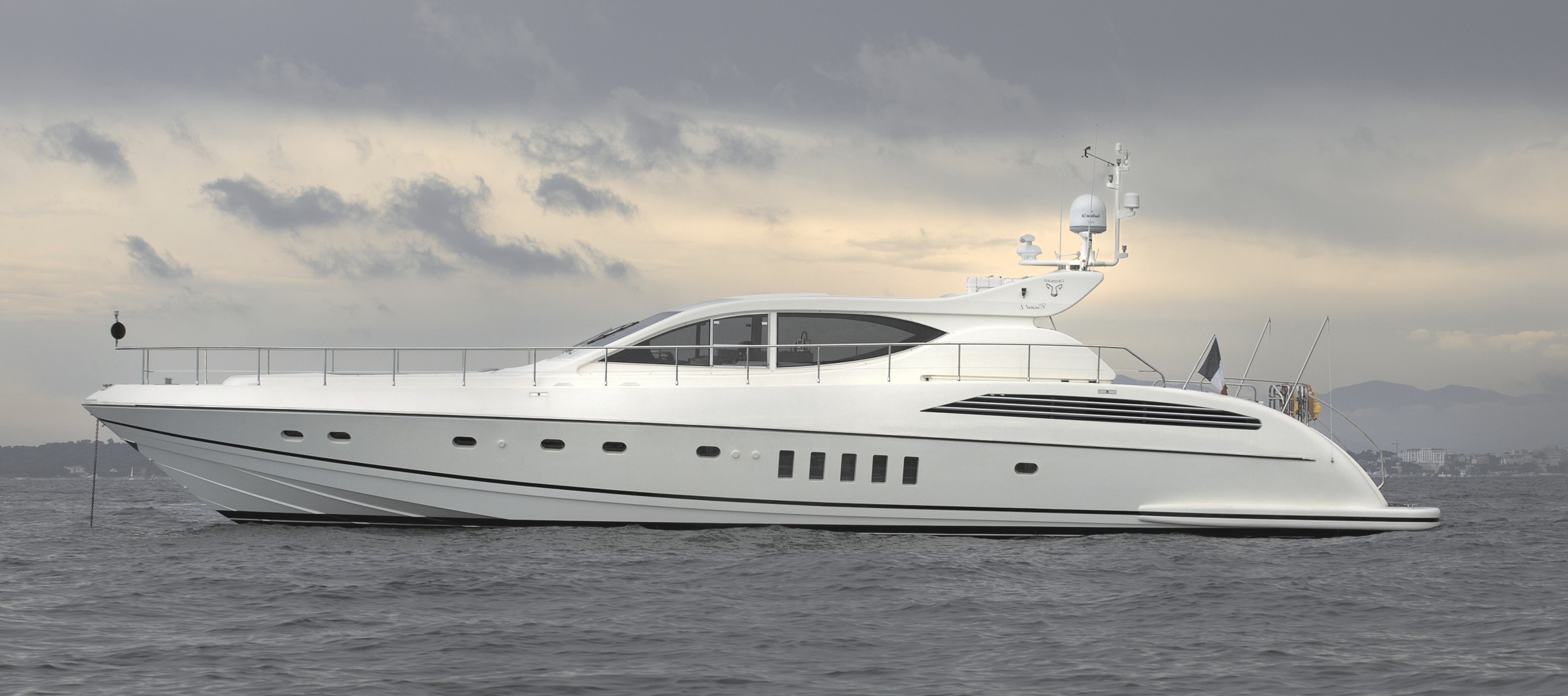 The 24m Yacht CRISTAL 1