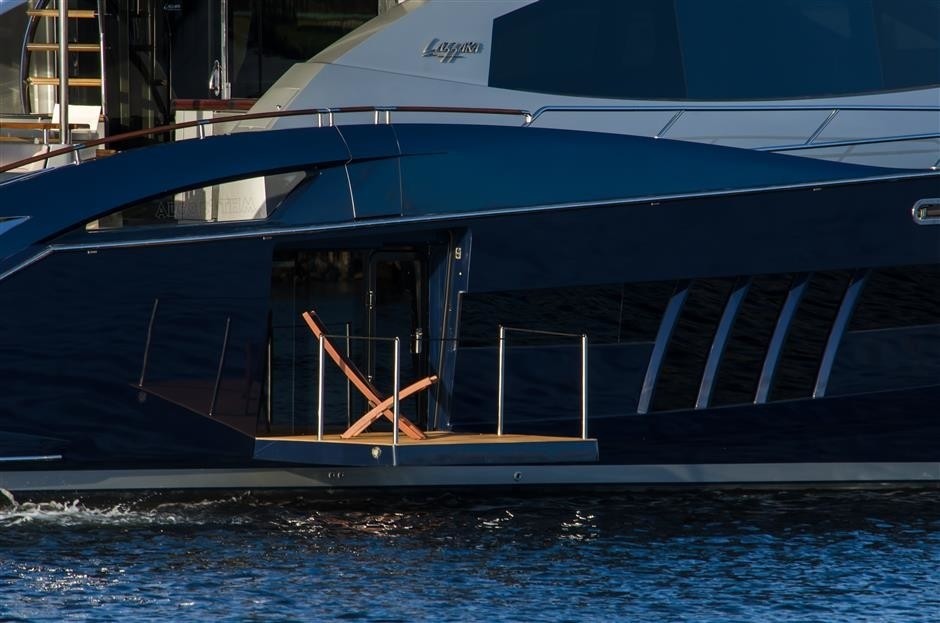 The 28m Yacht ALGORYTHM