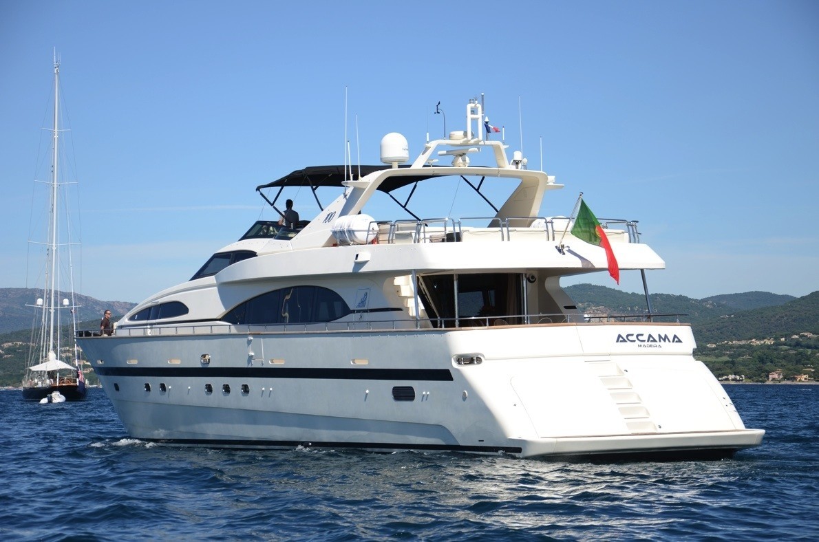 The 30m Yacht ACCAMA DELTA