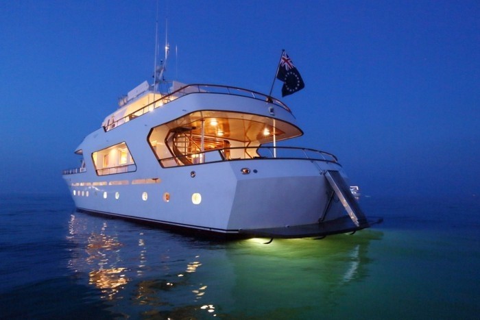 The 30m Yacht SPREZZATURA