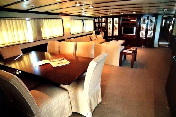 Eating/dining Furniture On Board Yacht INDIA