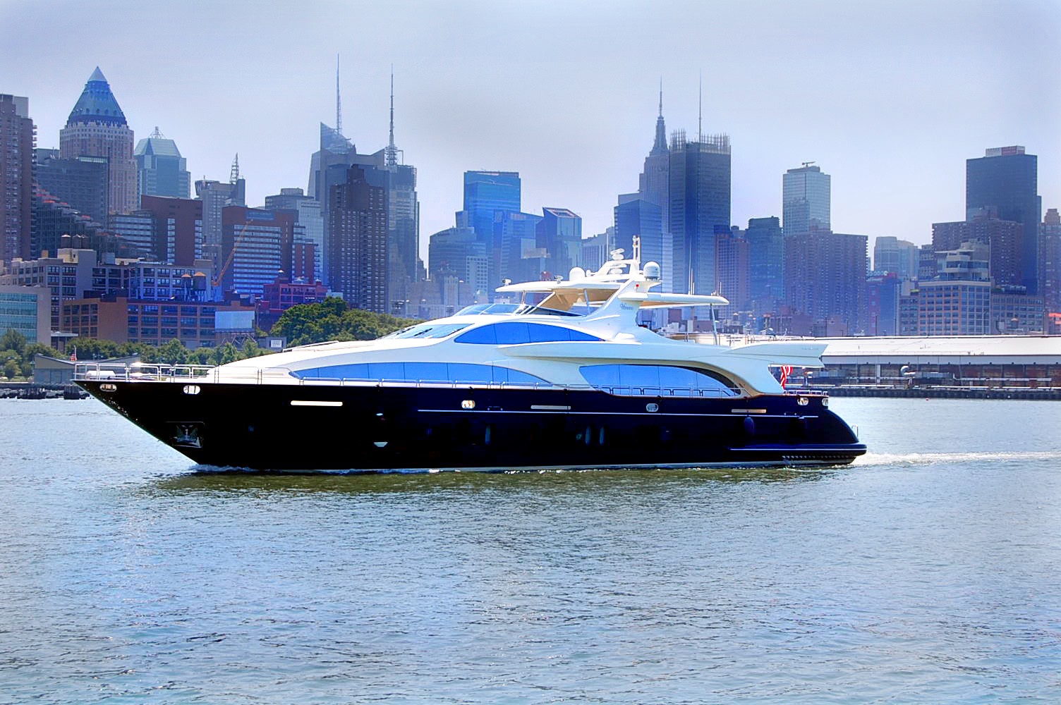 The 35m Yacht VIVERE