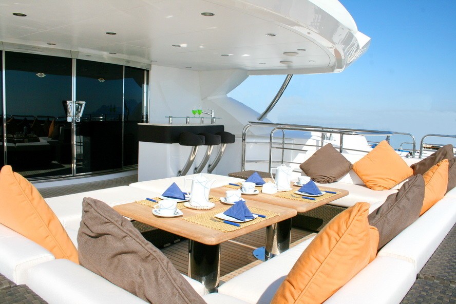 Outdoor Eating/dining Furniture On Board Yacht BARRACUDA RED SEA