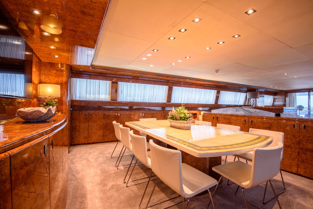The 38m Yacht OCEAN GLASS