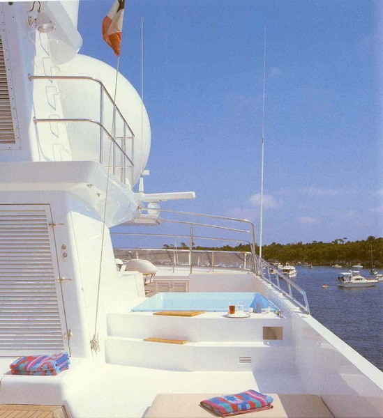 Jacuzzi Pool Aboard Yacht LADY ROSE