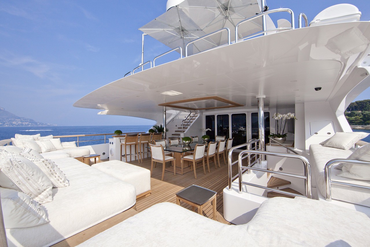 Top Deck On Yacht WILD ORCHID I
