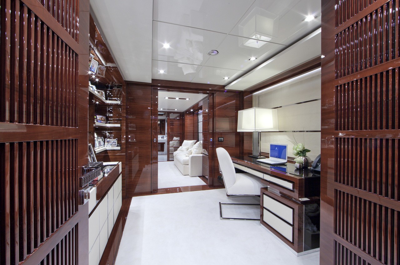Main Master Study Into Cabin On Board Yacht WILD ORCHID I