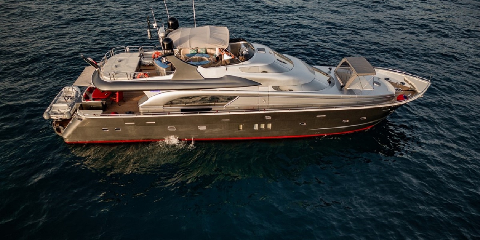 Luxury Yacht LADY B