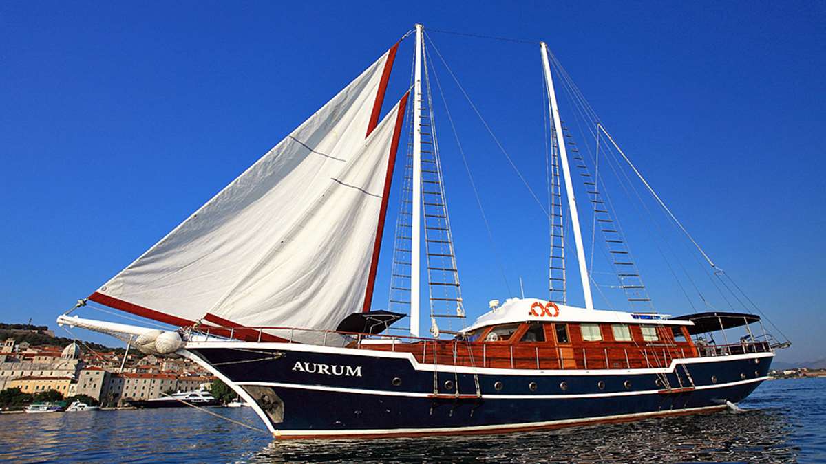 Aurum Sailing