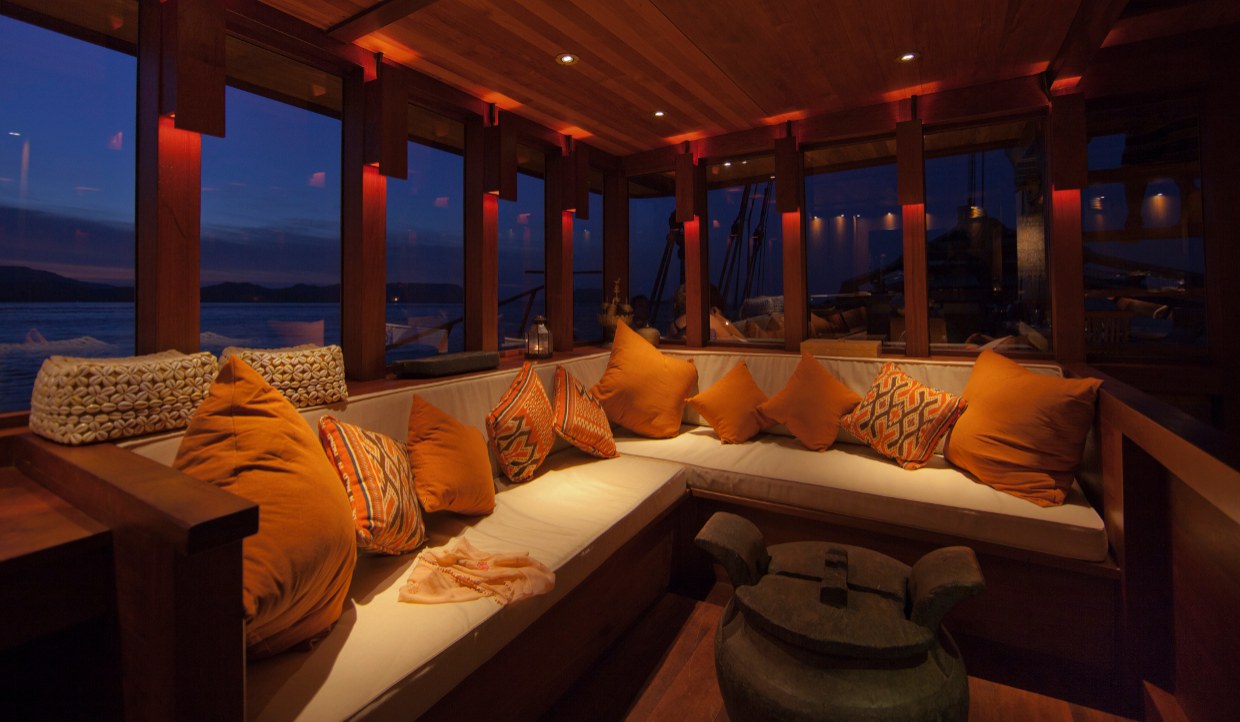 Comfortable Lounge To Enjoy Sunset Views