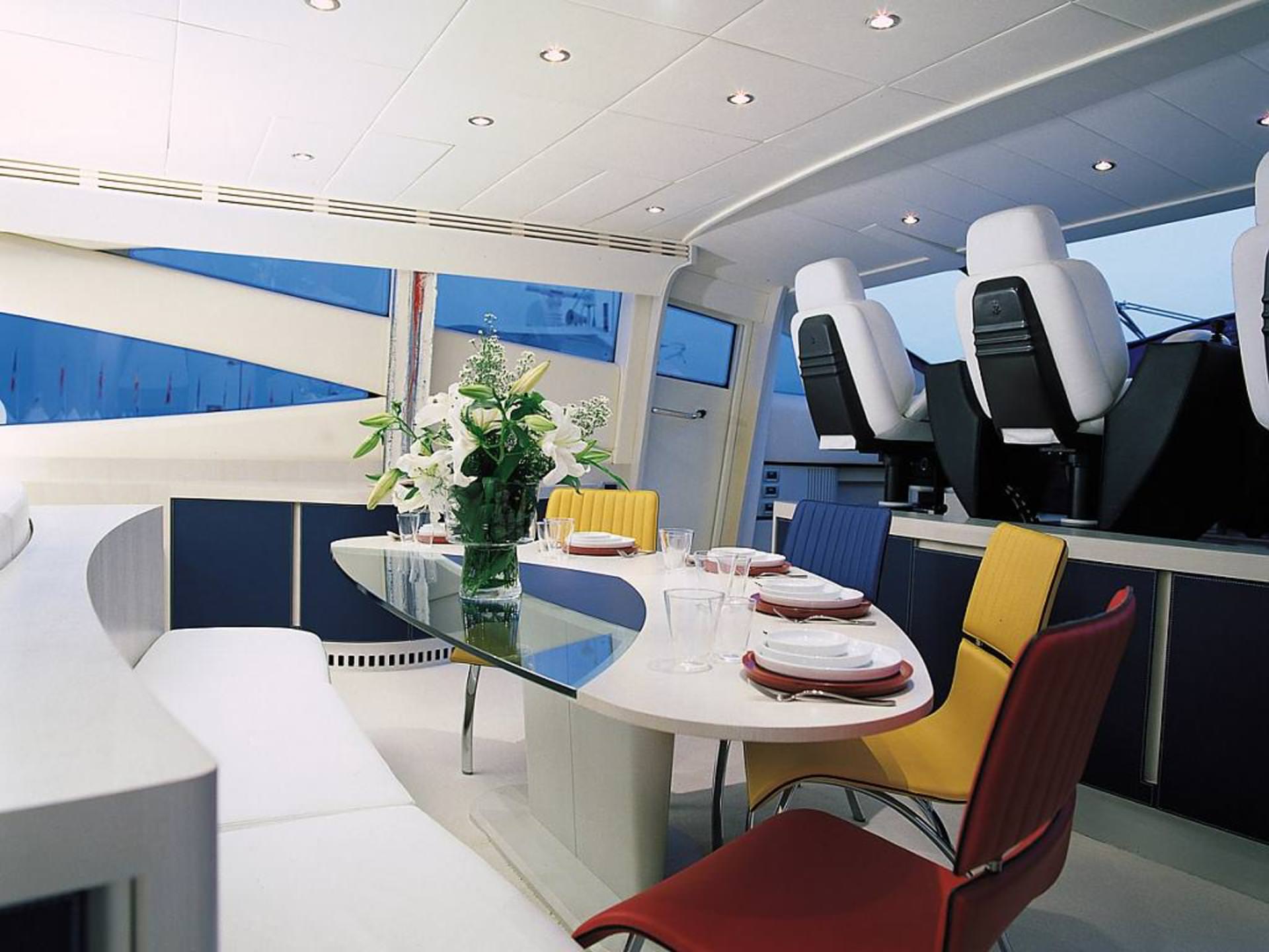 Mistral 55 - Exterior Living Spaces